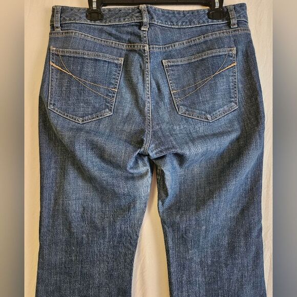 Gap Jeans Women’s 12R (34x30.5) Blue Curvy Flare Mid Rise Denim Boho Western GUC - Picture 8 of 9